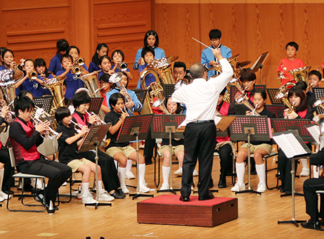 赤穂市内の小学生金管バンドが合同演奏した「ひょうご・ブラス・イン・コンサート！」