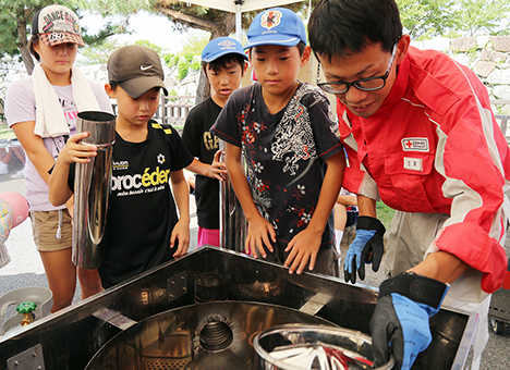 小学生も参加した西播磨赤十字奉仕団の研修大会
