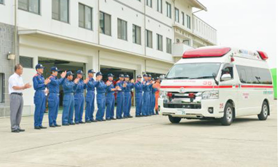 広島県へ向けて出発した緊急消防援助隊＝市消防本部提供