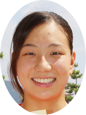 国体の競泳少年女子Ｂ５０メートル自由形で６位入賞した舩本愛子さん