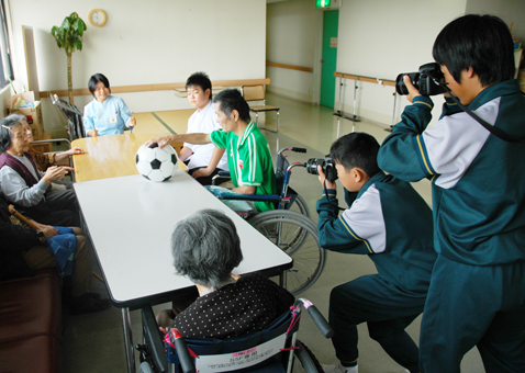 就業体験を通して仕事のおもしろさを感じた「トライやる・ウィーク」