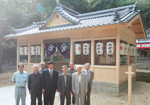 大規模改築が完了した高野の尼子神社