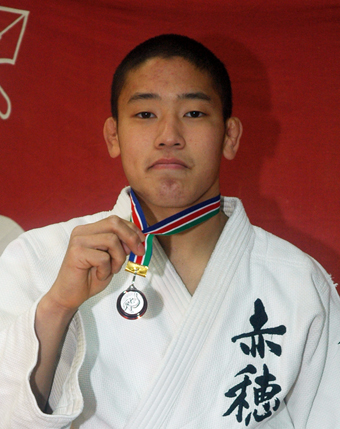 近畿高校新人柔道で準優勝した山本雄大選手