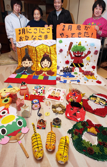 作品展に出品される利用者の作品群