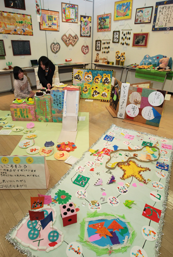 今年も力作揃いのふれあい作品展