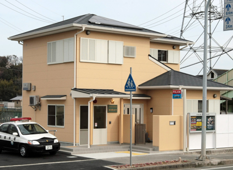 建て替え新築された新田駐在所