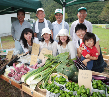 「西播磨ふるさとの風景づくりコンクール」で審査委員長特別賞の「らくや」