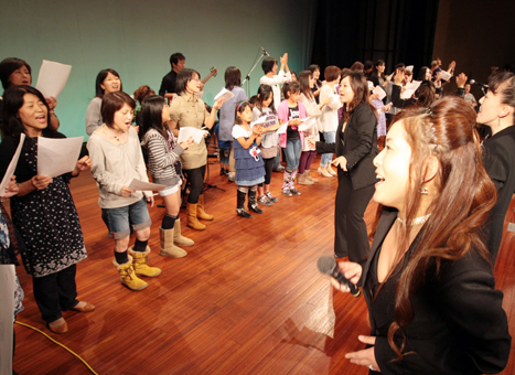 コーラスの楽しさを体感したゴスペルワークショップ