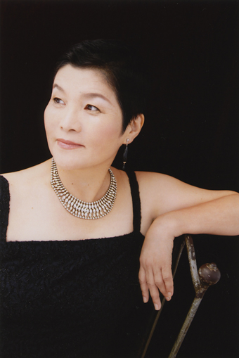 ハーモニー大ホールでは9年ぶりとなるリサイタルを開く小川真澄さん