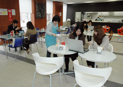 関西福祉大の校友会館にオープンするフリースポット