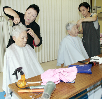 今年も行われた美容訪問