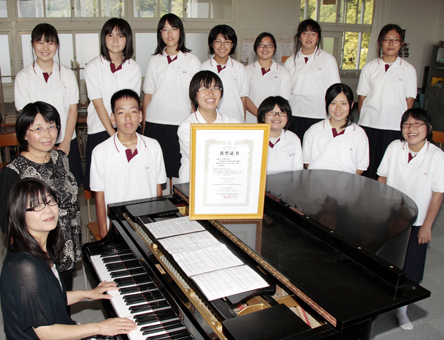 中国音楽国際コンクールで1等賞に輝いた赤穂中コーラス部