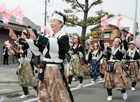 女人義士が華麗な演舞も披露した「大石神社 春の義士祭」
