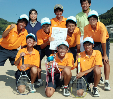 市中学総体ソフトテニス男子団体は赤穂東がV