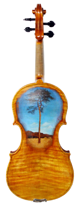 赤穂公演で使用される「TUNAMIバイオリン」=Photo/Classic for Japan