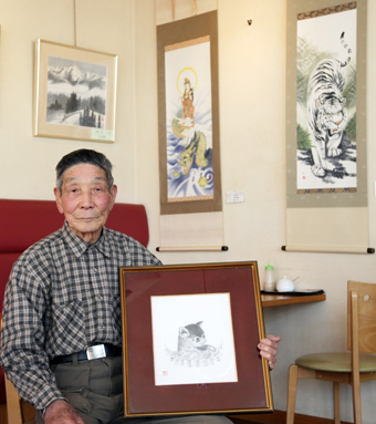 91歳にして初めての個展を開いた井内清さん