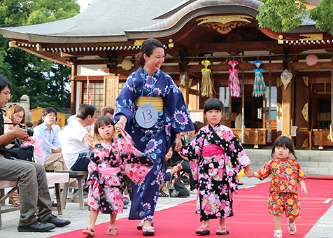 「私のゆかた自慢コンテスト」も開かれた赤穂元禄ゆかたまつり