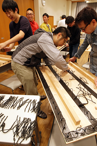 12月の忠臣蔵ウイークへ向けて始まった「幻の天守閣」の準備作業