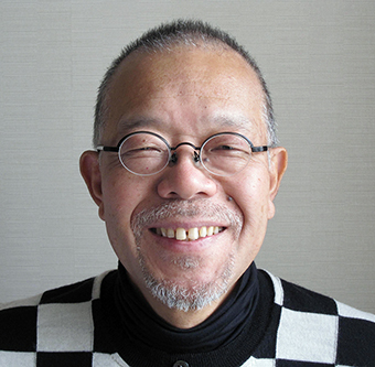 赤穂で公開生放送を行うパーソナリティの谷五郎さん