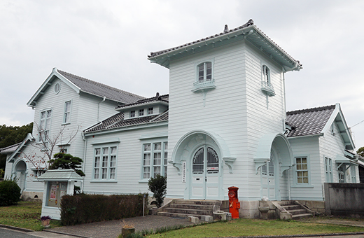 34年ぶりに塗装修理された民俗資料館