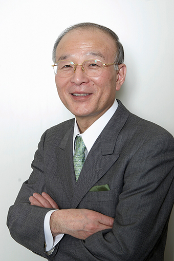 新春経済講演会に講師で招かれる橋本五郎氏