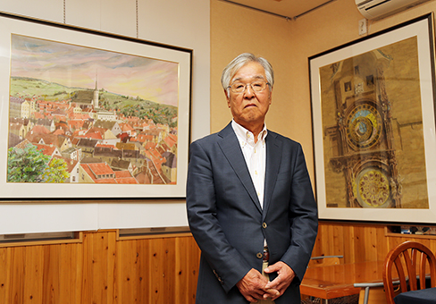 「東欧・トルコ紀行展」を開催中の橋本正史さん