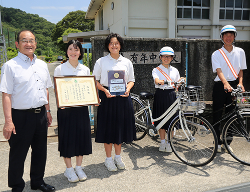 兵庫県内で初の「自転車通学安全モデル校」に指定された有年中学校