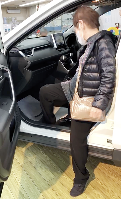 �Ի�̱�±����Ż���¿ȯ���ﳲ���Բ�²����������ϼ�Ѥμ¸���ˤ��줿��