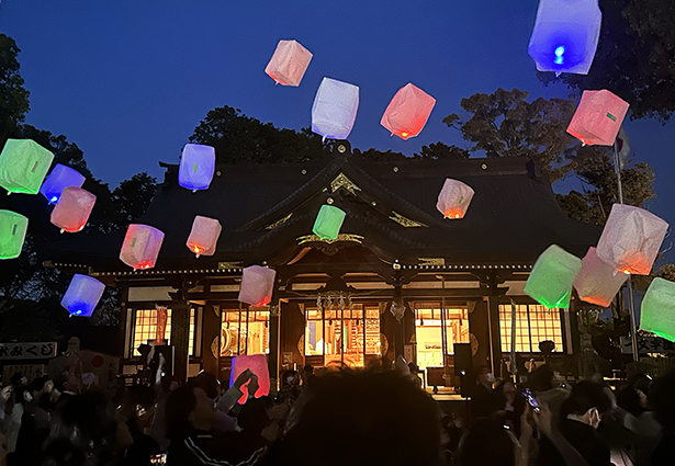 前夜祭として行われた「義士ランタン祭り」